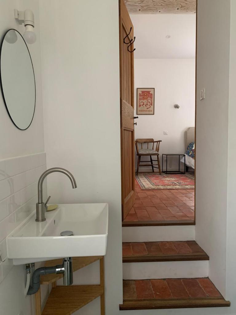 Bed and Breakfast Bergerie Montjustin Exterior foto